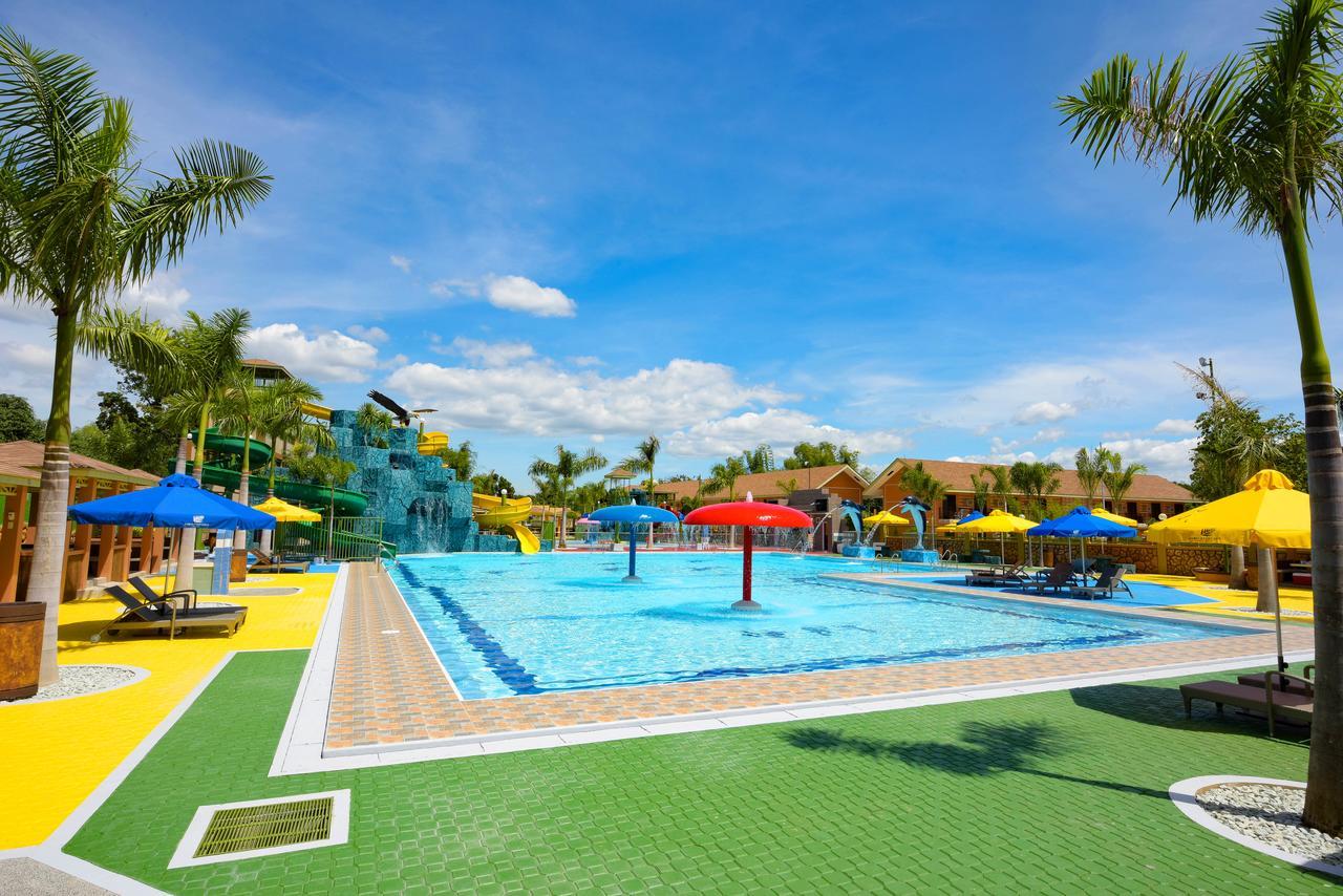 Kabaleyan Cove Resort Powered By Cocotel San Carlos  Ngoại thất bức ảnh