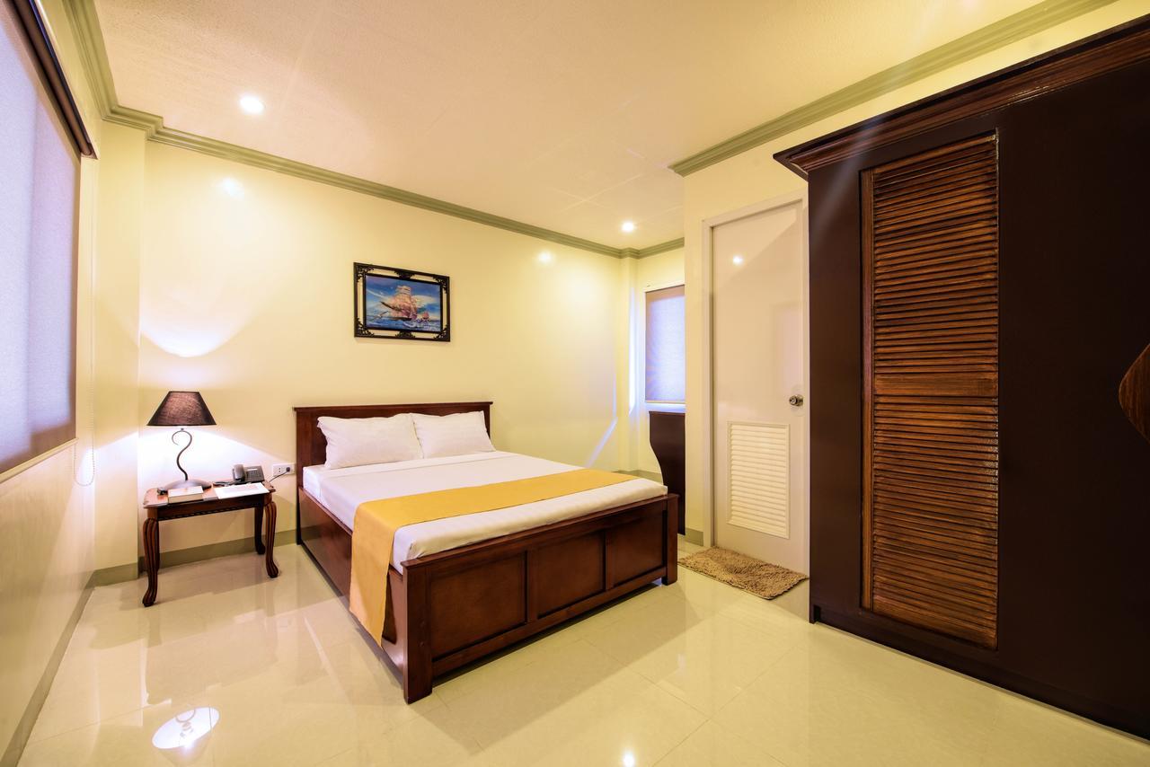 Kabaleyan Cove Resort Powered By Cocotel San Carlos  Ngoại thất bức ảnh